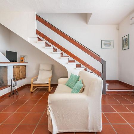 Damiano Holiday House Porto Columbu - Perd'E Sali Εξωτερικό φωτογραφία