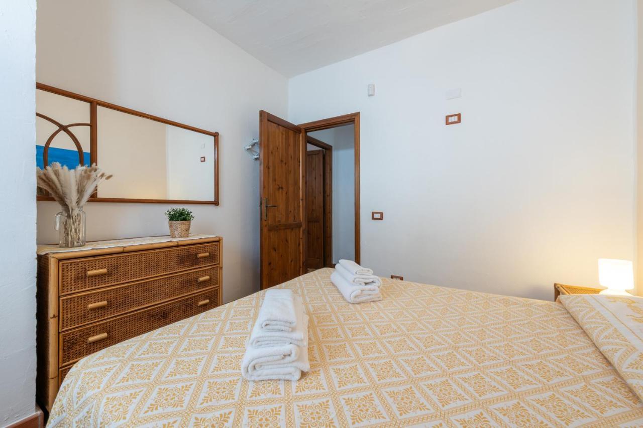 Damiano Holiday House Porto Columbu - Perd'E Sali Εξωτερικό φωτογραφία