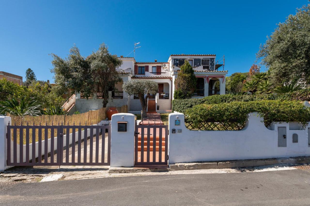 Damiano Holiday House Porto Columbu - Perd'E Sali Εξωτερικό φωτογραφία